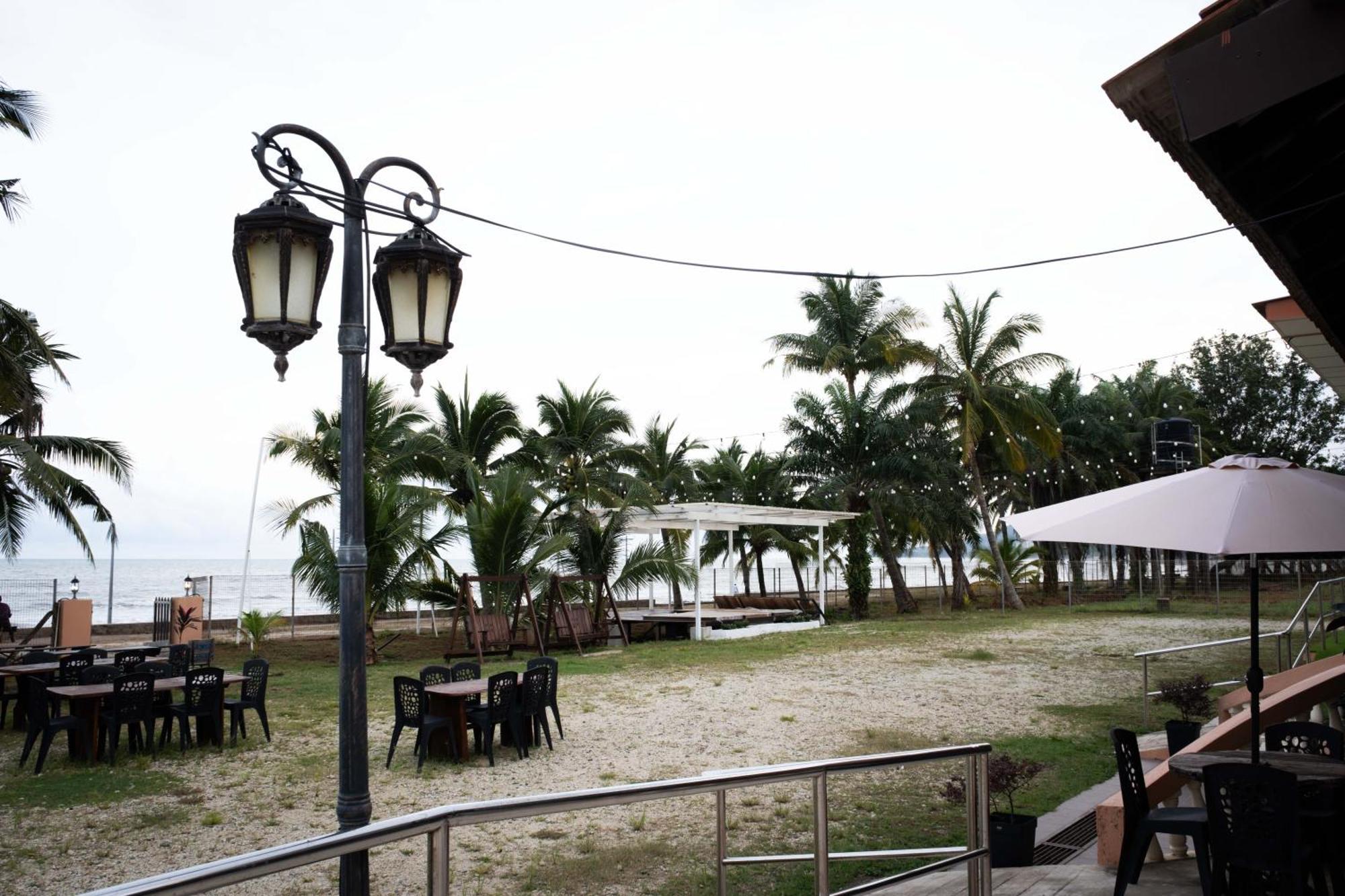 Blackstone Beach Resort Kuantan Eksteriør billede