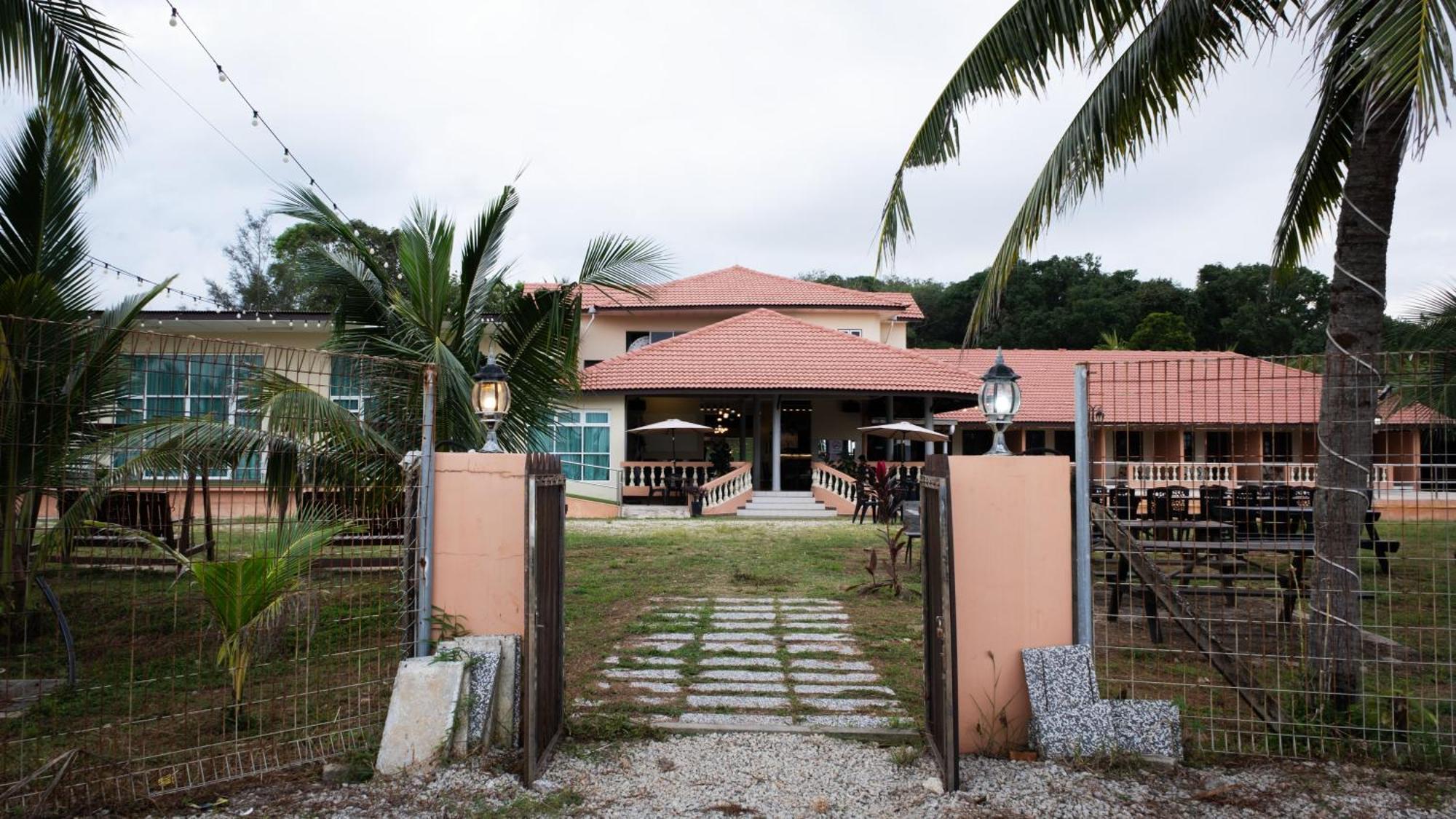 Blackstone Beach Resort Kuantan Eksteriør billede